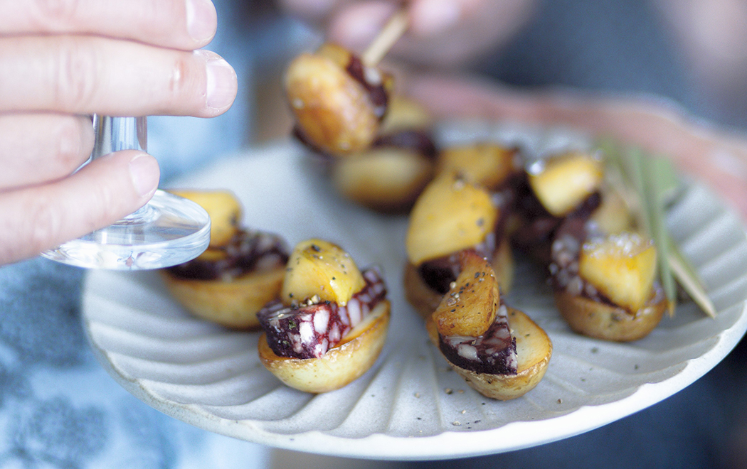 canape-di-patate-salame-piccante-e-mela-thumbnail