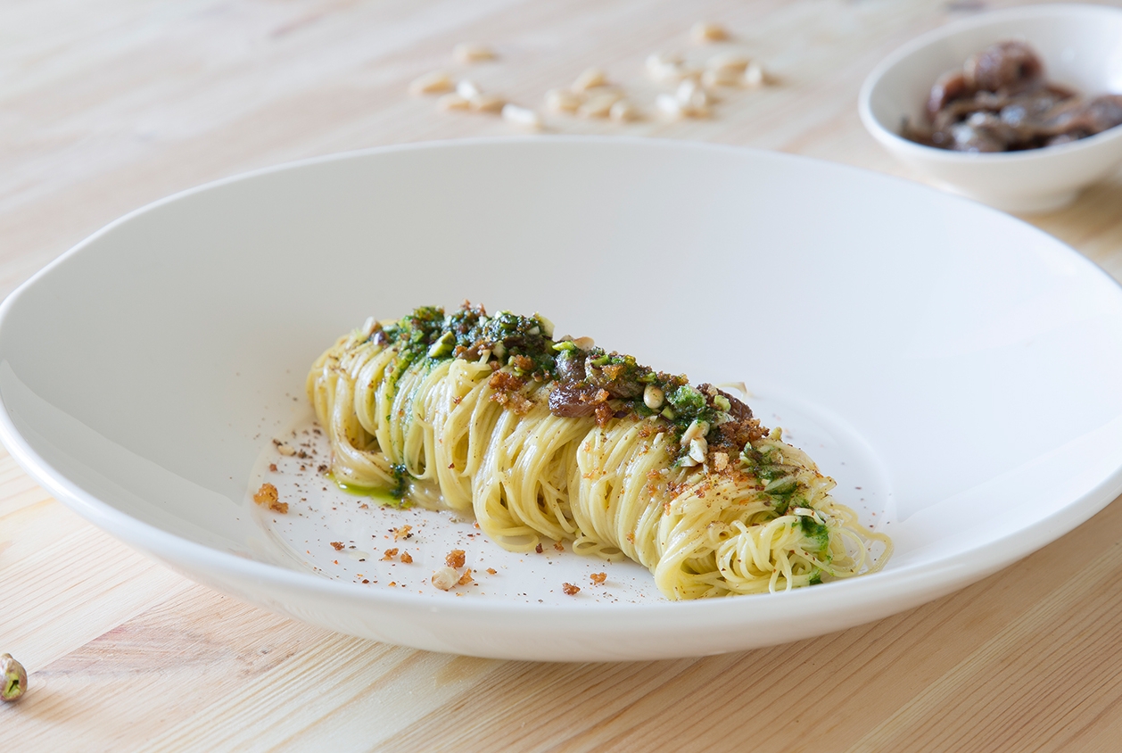 maccheroncini-di-campofilone-con-burro-e-alici-thumbnail