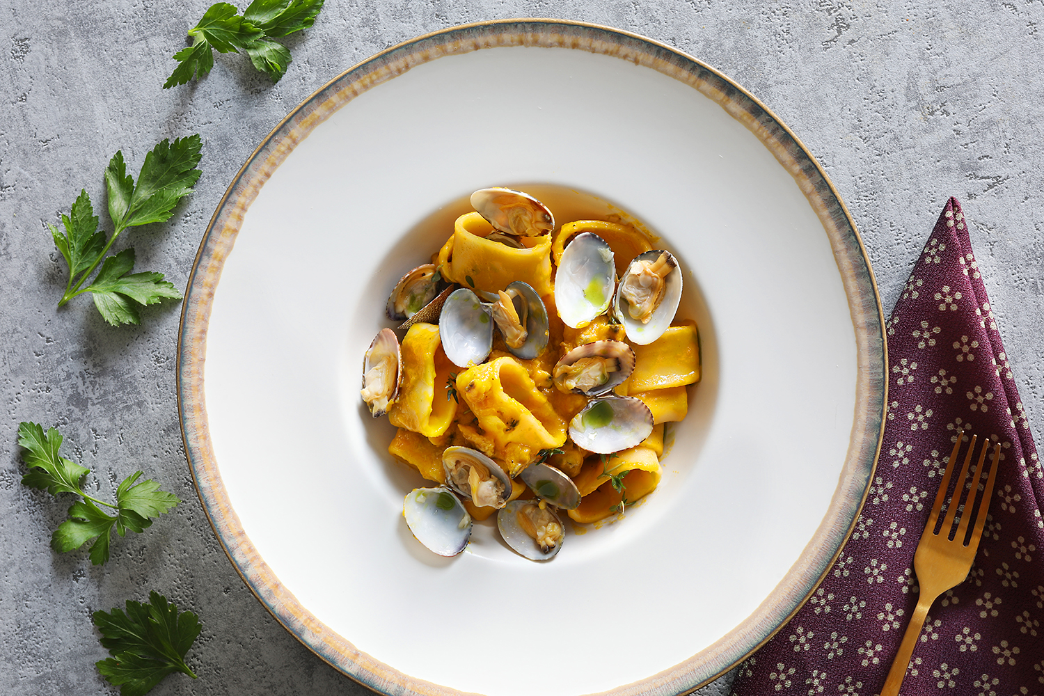 calamarata-con-crema-di-zucca-thumbnail