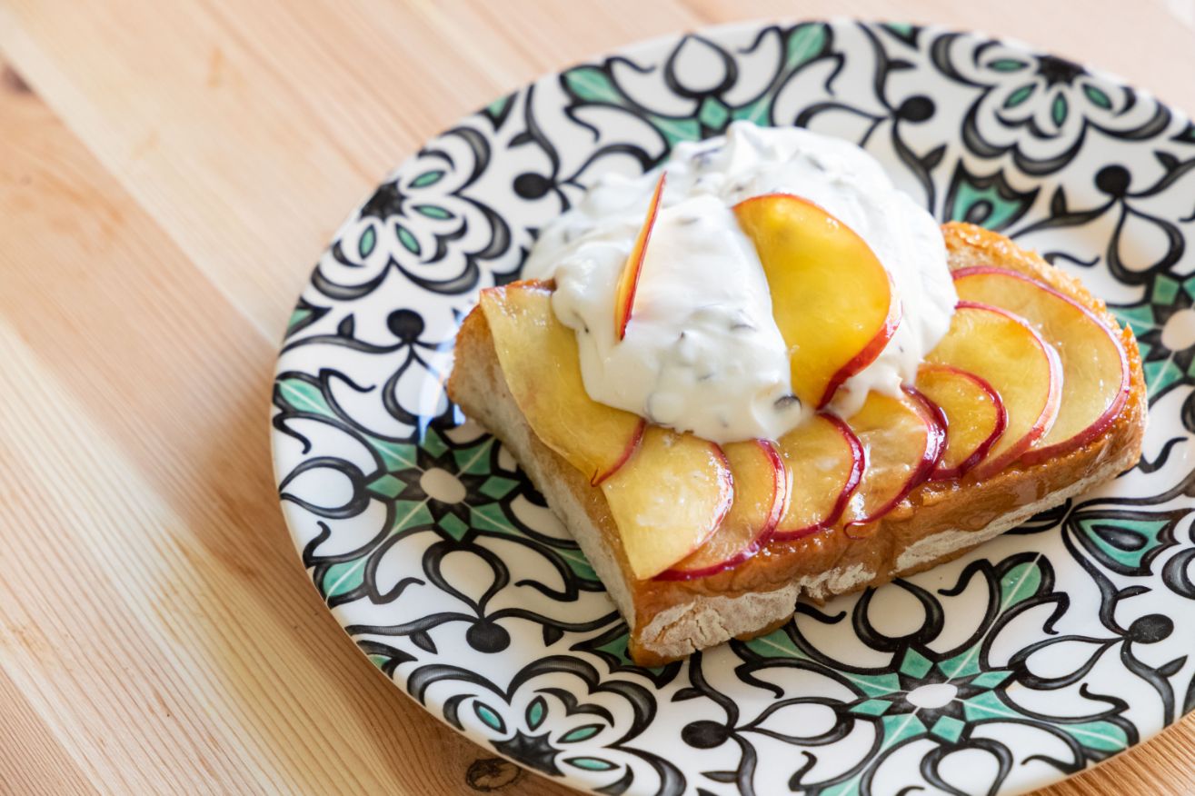 toast-pesche-crema-panna-thumbnail