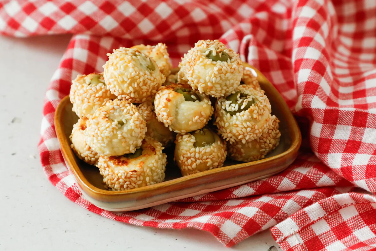 olive-verdi-ripiene-in-sfoglia