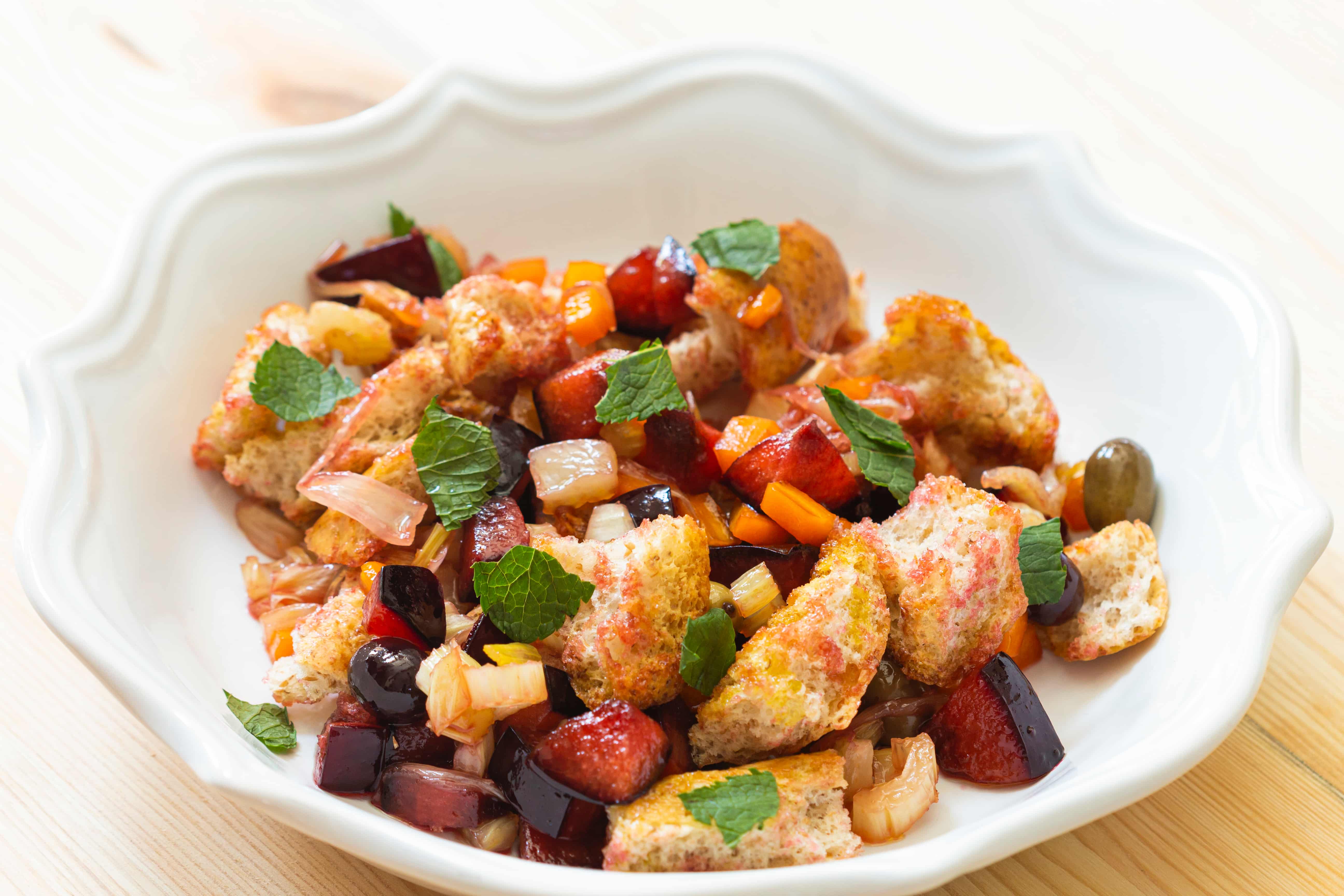 panzanella-alle-prugne-in-agrodolce-thumbnail