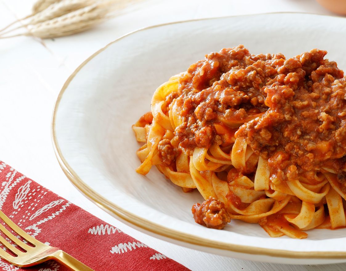 tagliatelle-alla-bolognese--ricetta-originale-thumbnail