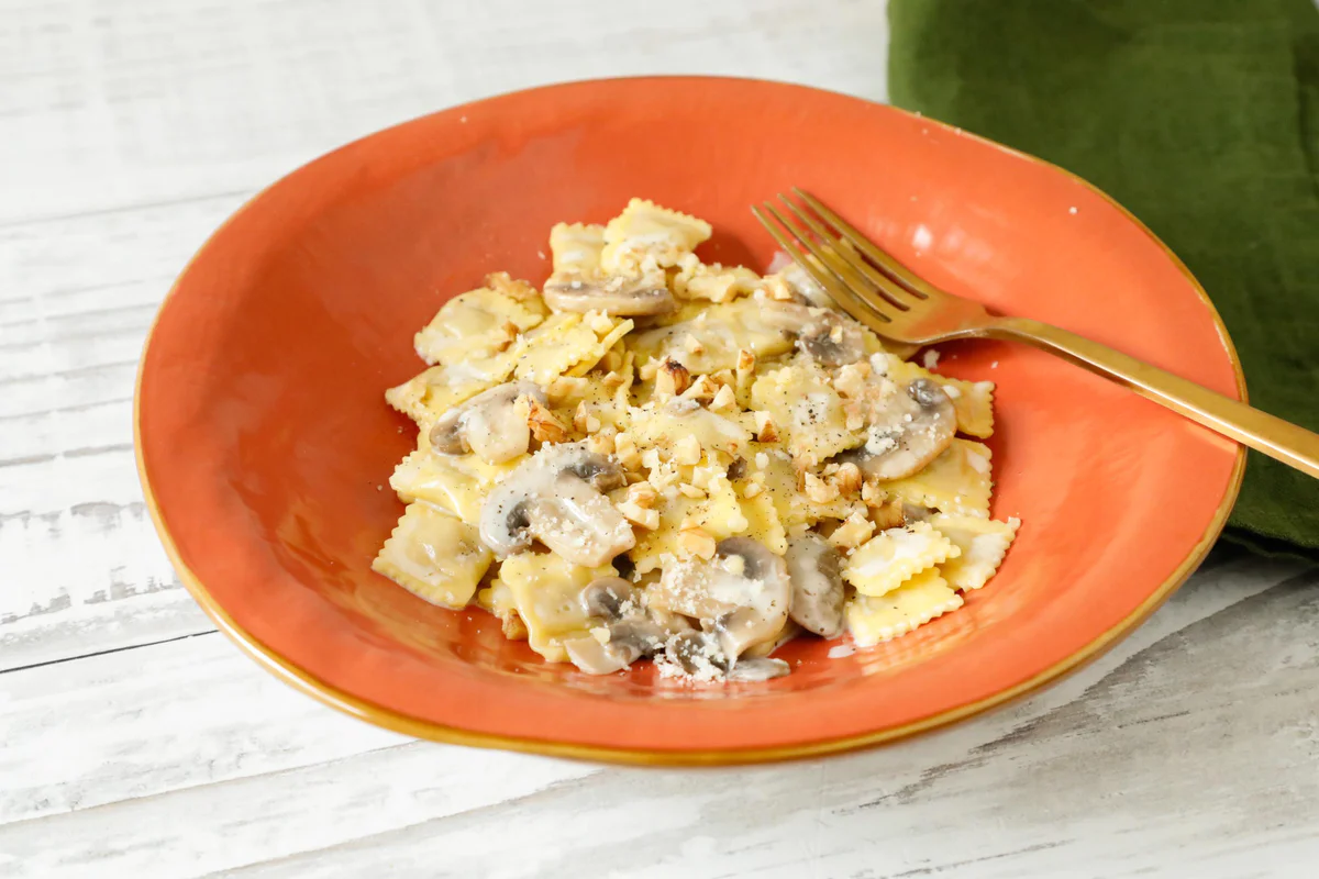 ravioli-di-vitello-con-salsa-funghi